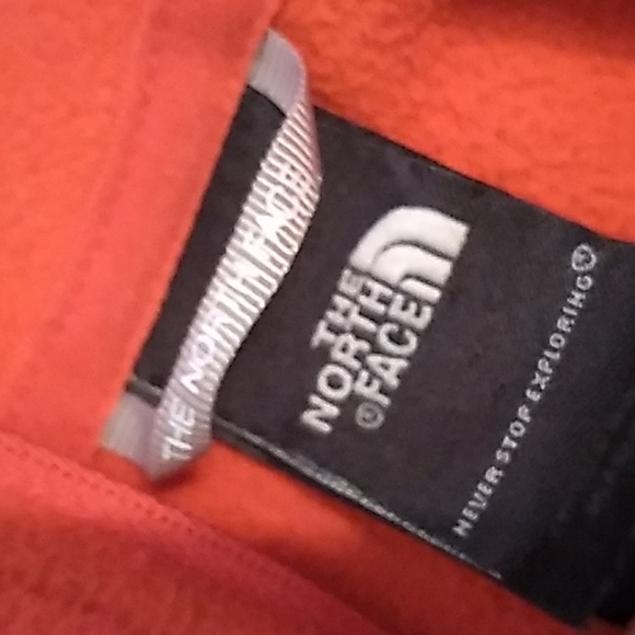 Women's The North Face Fleece Half Zip shirt, Size S - Picture 3 of 7